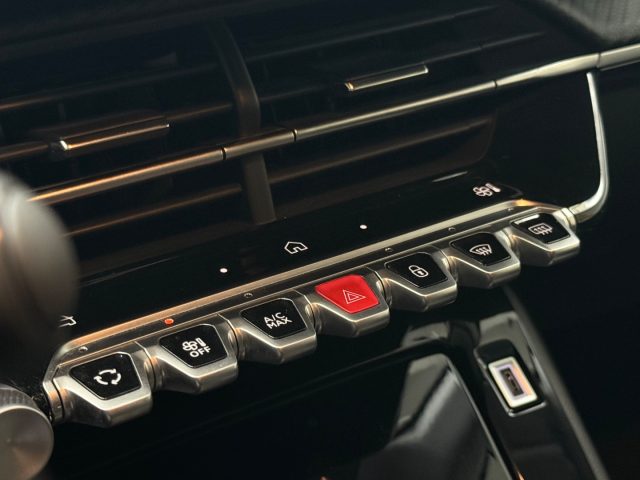 PEUGEOT 208 usata, con Vivavoce