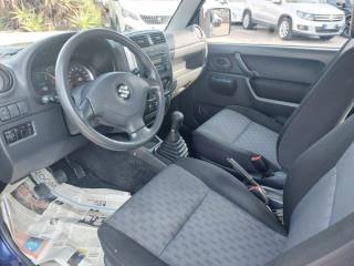 SUZUKI Jimny usata, con Servosterzo
