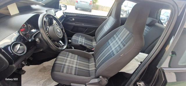 VOLKSWAGEN up! usata, con Alzacristalli elettrici
