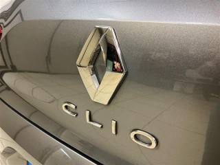 RENAULT Clio usata 23