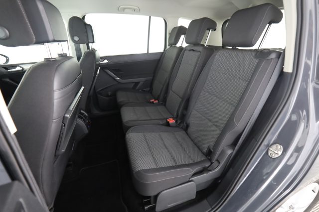 VOLKSWAGEN Touran usata 3