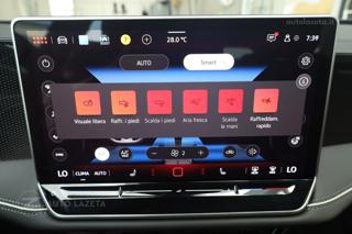 VOLKSWAGEN Passat usata, con Freno di stazionamento elettrico