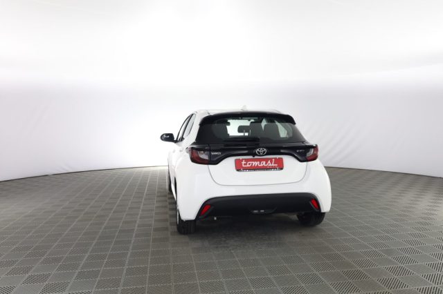 TOYOTA Yaris usata 4