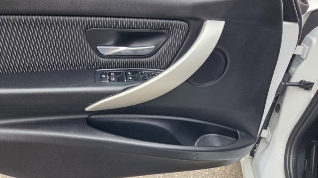 BMW 318 usata, con Fendinebbia