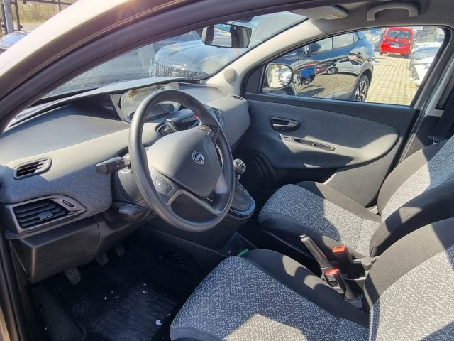 LANCIA Ypsilon usata, con Specchietti laterali elettrici