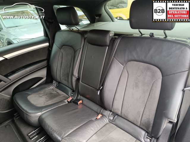 AUDI Q7 usata, con Specchietto retrovisore con funzione antiabbagliamento