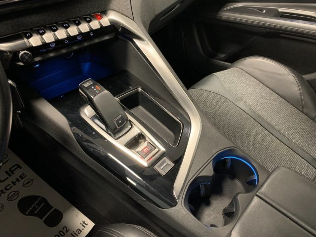 PEUGEOT 3008 usata, con Interni in pelle