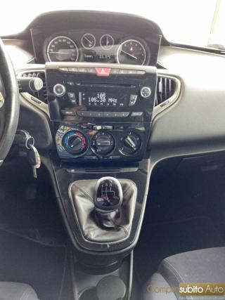 LANCIA Ypsilon usata 23
