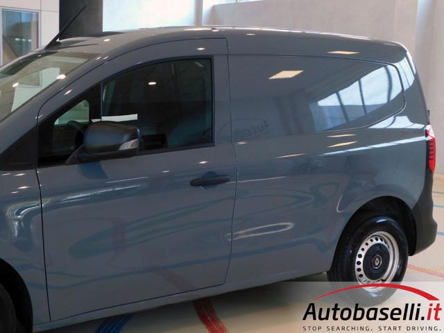 RENAULT Kangoo usata, con Sound system