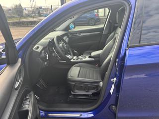 ALFA ROMEO Stelvio usata, con Controllo automatico clima