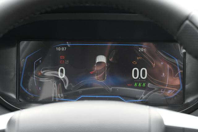 EMC Sei usata, con Park Distance Control