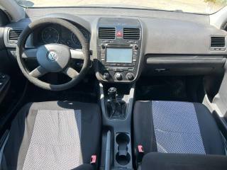 VOLKSWAGEN Golf usata, con Boardcomputer