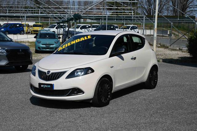 LANCIA Ypsilon usata, con ABS