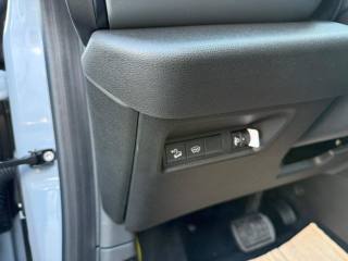 JEEP Avenger usata 19