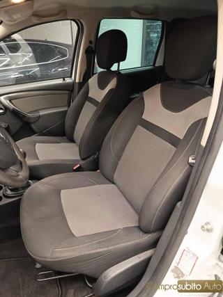 DACIA Duster usata, con Park Distance Control
