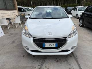 PEUGEOT 208 usata, con Airbag