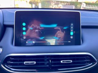 MG HS usata, con Touch screen