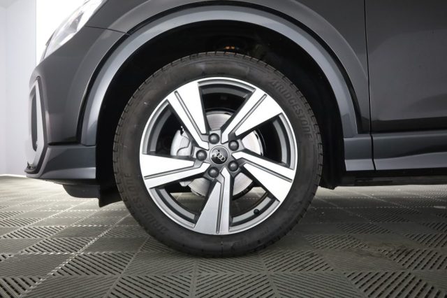 AUDI Q2 usata 8