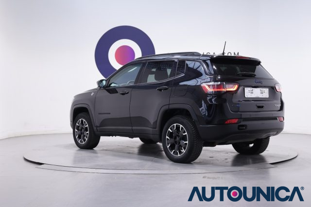 JEEP Compass usata, con Park Distance Control