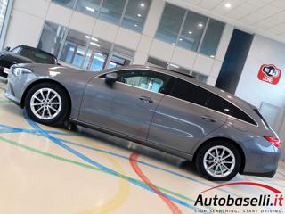 MERCEDES-BENZ CLA 180 usata, con MP3
