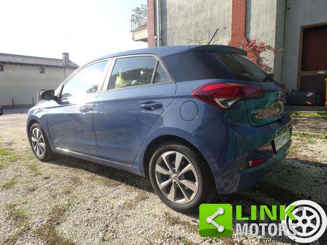 HYUNDAI i20 usata, con Alzacristalli elettrici