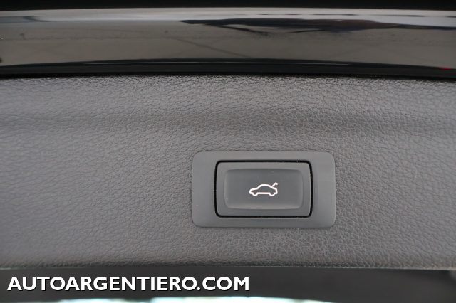 AUDI Q3 usata, con Volante multifunzione