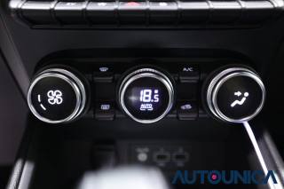 RENAULT Clio usata, con Autoradio digitale