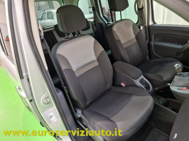 RENAULT Kangoo usata 40