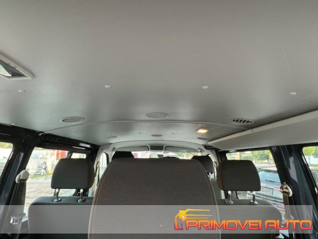 VOLKSWAGEN Transporter usata 13