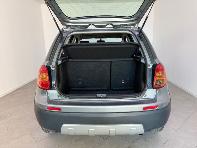 FIAT Sedici usata 9