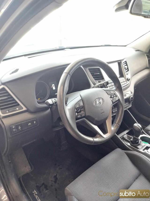 HYUNDAI Tucson usata, con Airbag testa