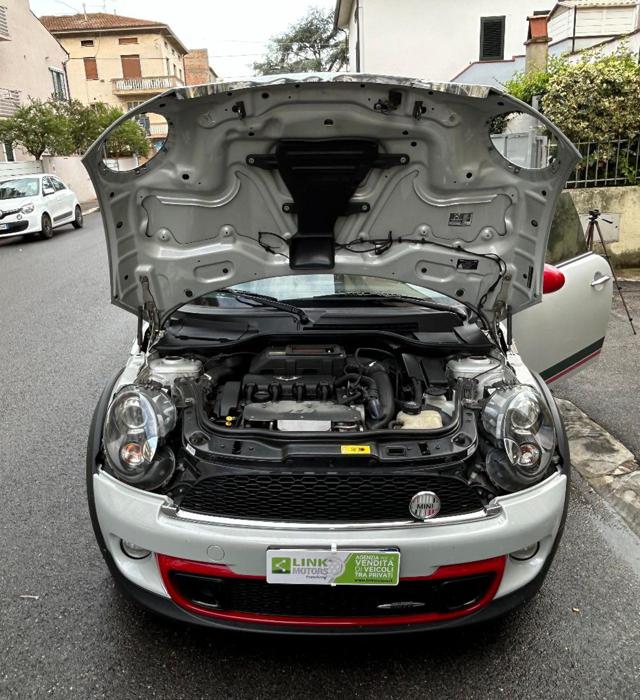 MINI John Cooper Works usata, con Kit antipanne
