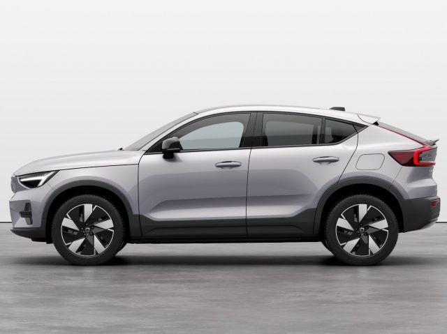 VOLVO EC40 usata, con Airbag laterali