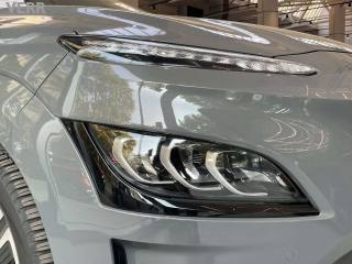 HYUNDAI Kona usata, con Airbag