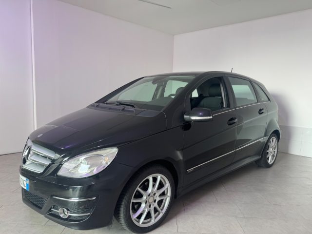 MERCEDES-BENZ B 180 usata 2