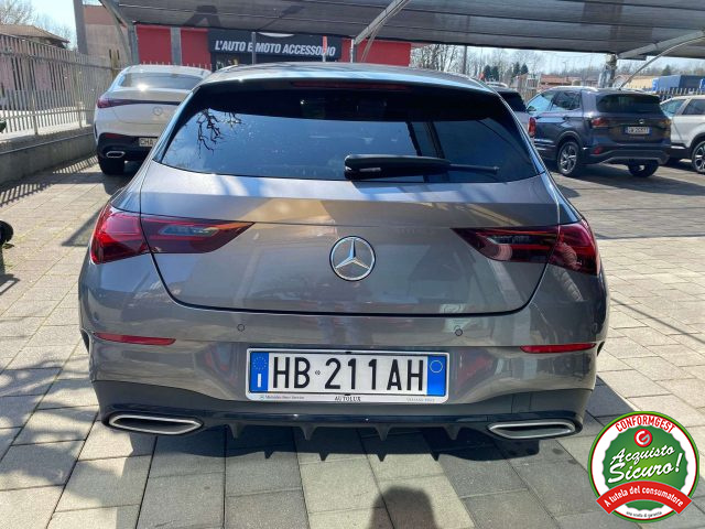 MERCEDES-BENZ CLA 200 usata, con Boardcomputer