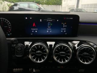 MERCEDES-BENZ A 250 usata, con Isofix