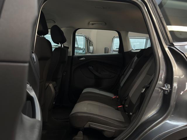 FORD Kuga usata, con Volante multifunzione