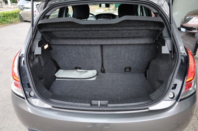 LANCIA Ypsilon usata 66