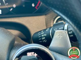 LAND ROVER Range Rover Velar usata, con Park Distance Control