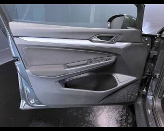 VOLKSWAGEN Golf usata, con ESP