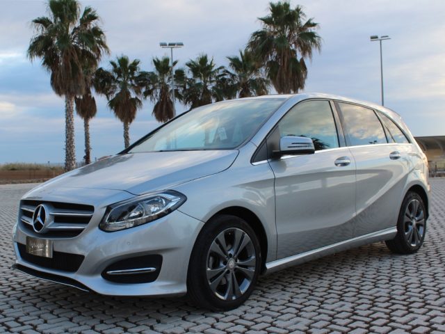 MERCEDES-BENZ B 180 usata, con Airbag laterali