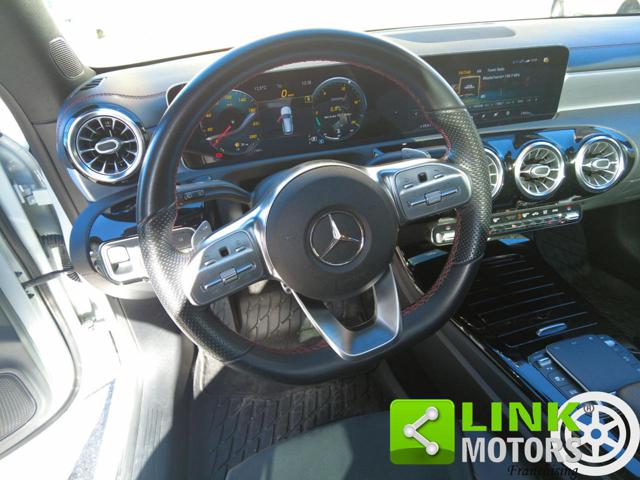 MERCEDES-BENZ CLA 220 usata, con Chiusura centralizzata