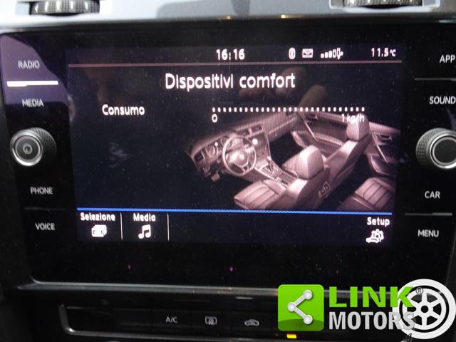 VOLKSWAGEN Golf usata, con Controllo automatico clima