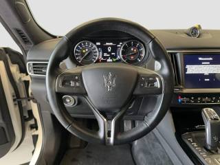 MASERATI Levante usata 10