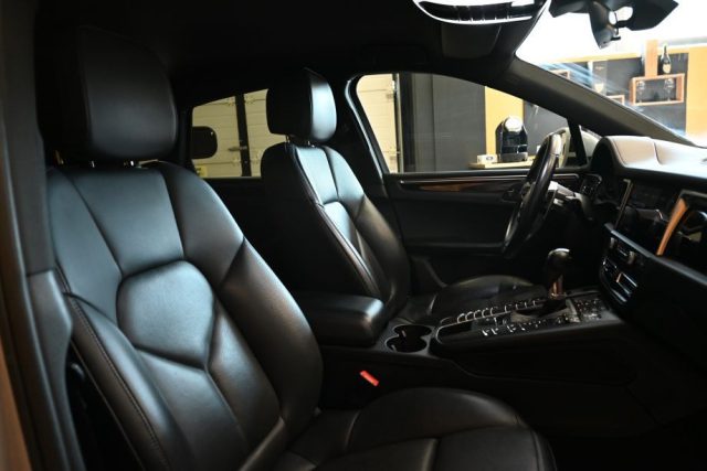 PORSCHE Macan usata 37