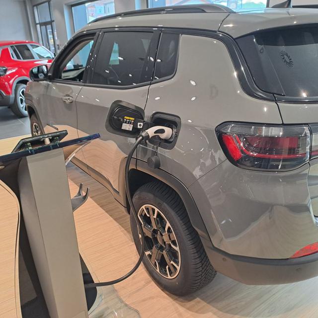 JEEP Compass usata, con Airbag laterali