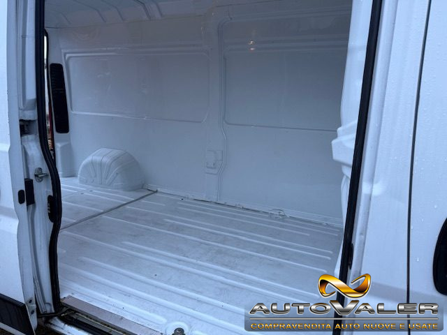 OPEL Movano usata, con Cruise Control