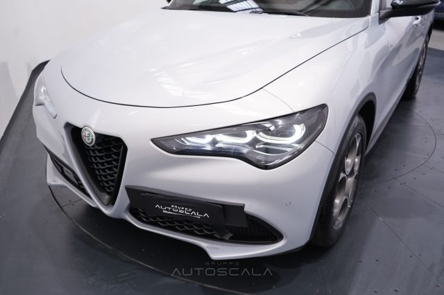 ALFA ROMEO Stelvio usata, con Specchietti laterali elettrici