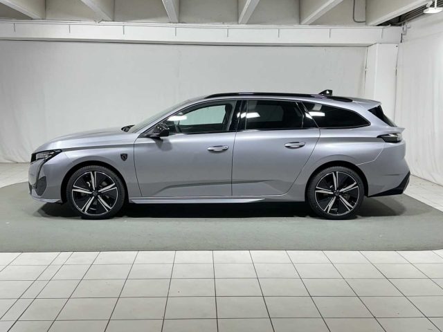PEUGEOT 308 usata, con Airbag